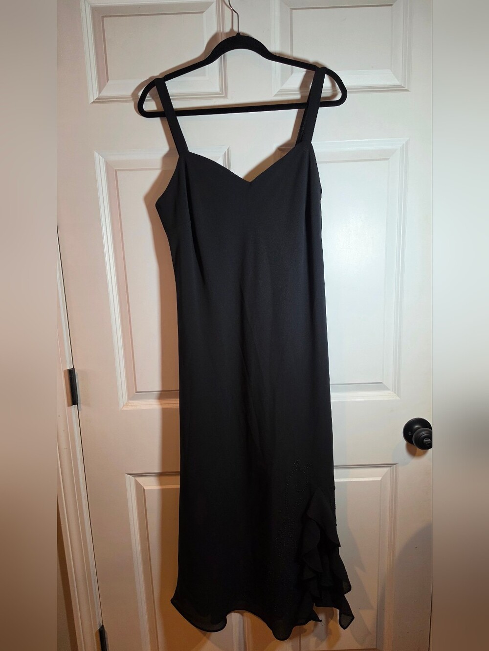 Caribe Vintage Black Sleeveless Maxi Formal Dress Beaded Ruffle Bottom Accent L